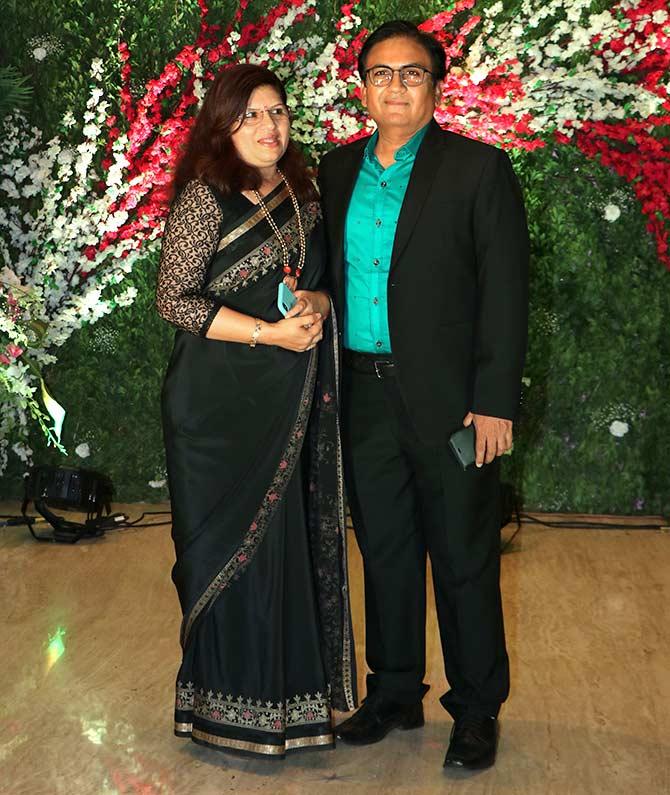 Doesn't Urvashi look amazing! - Rediff.com movies