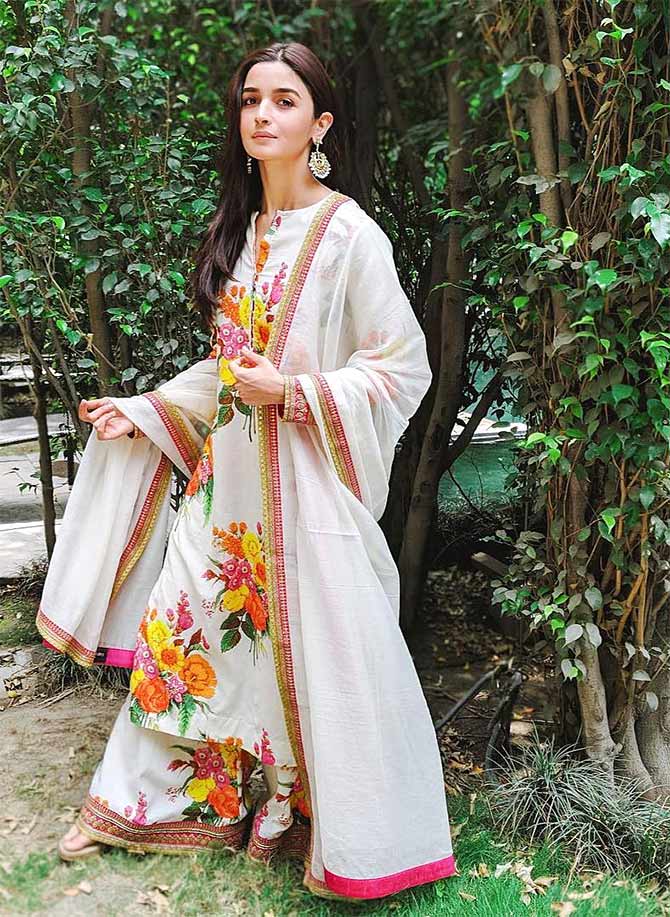 Raksha Bandhan Sale Live | Floral dress summer, Shop summer dresses, Summer  dresses