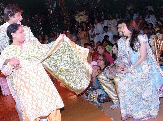 UNSEEN PICTURES from Abhishek-Aishwarya's wedding - Rediff.com movies