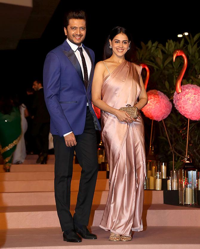 PIX: Isha Ambani, Sonam step out for a glam night - Rediff.com movies