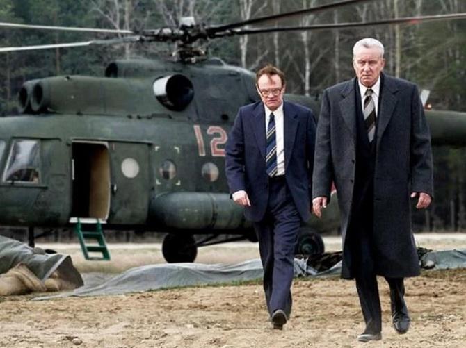 Stellan Skarsgard and Jared Harris in Chernobyl