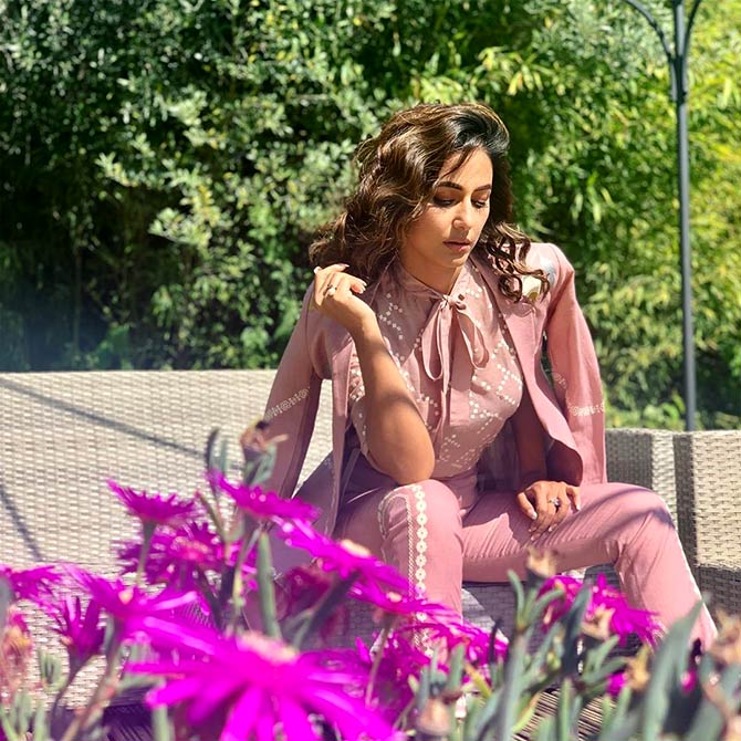 PIX: Hina Khan debuts in Cannes! - Rediff.com movies