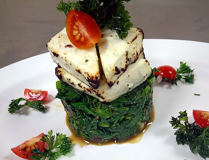 Tofu and Saag with roasted kale