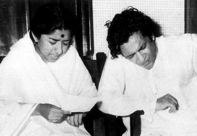 Lata Mangeshkar and Pandit Ravi Shankar