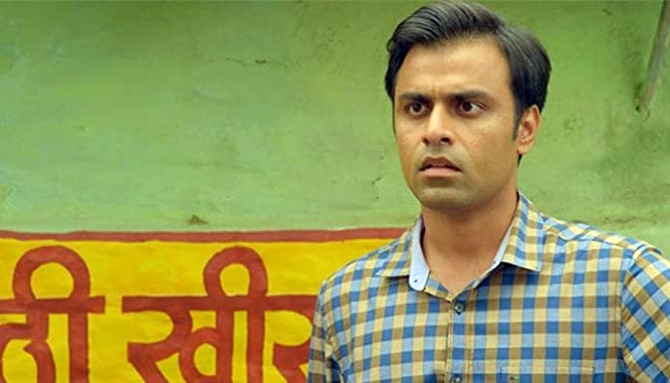 the-panchayat-review-rediff-movies