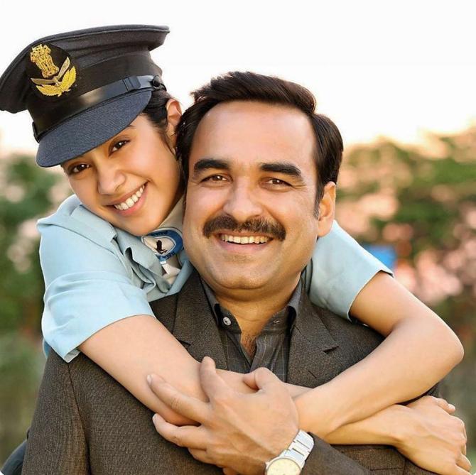 Pankaj Tripathi with Janhvi Kapoor 