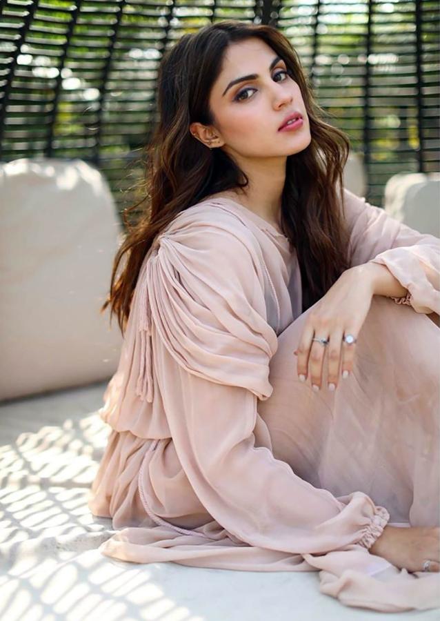 just who is rhea chakraborty rediff com movies just who is rhea chakraborty rediff com movies