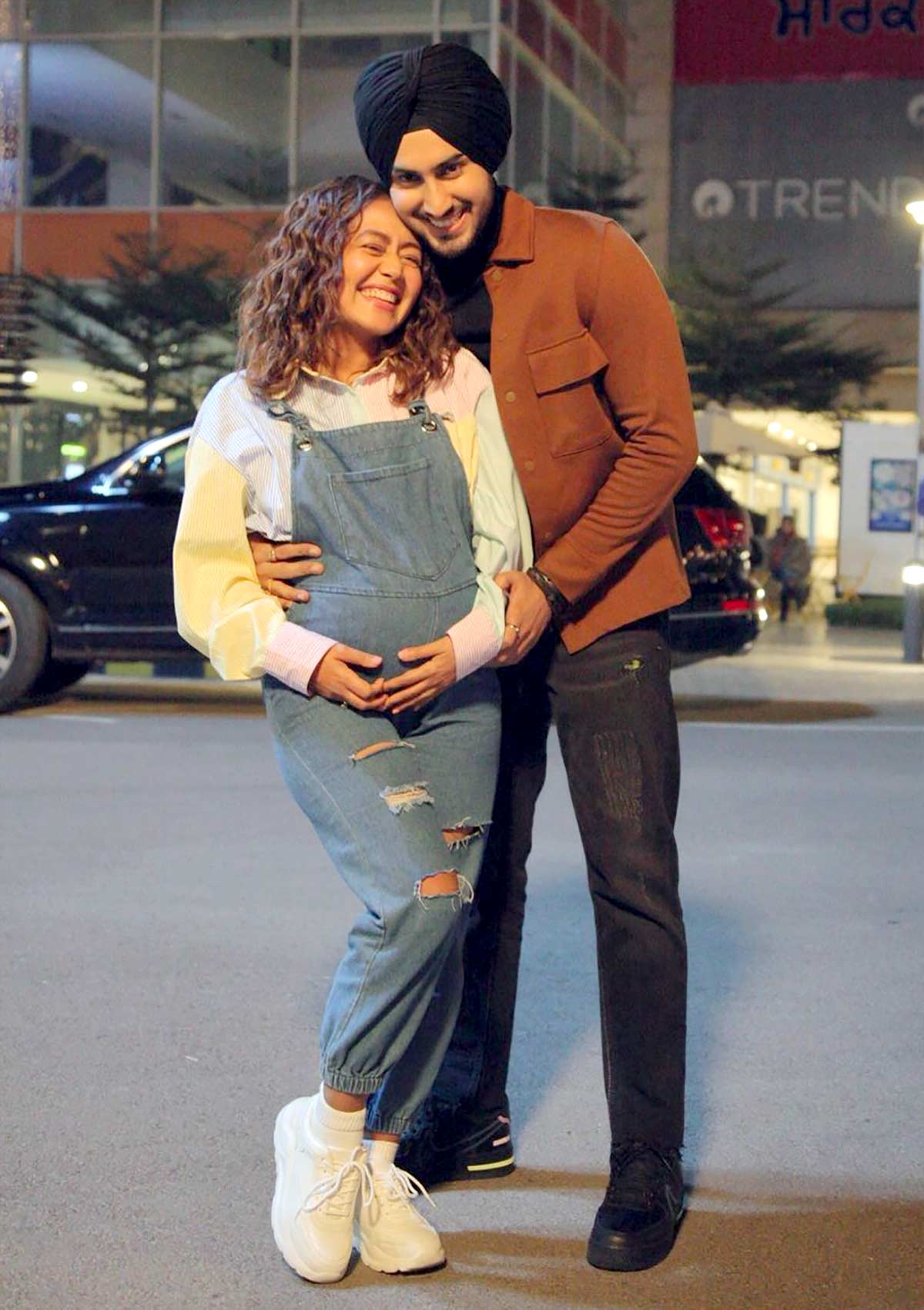 Is Neha Kakkar pregnant? - Rediff.com movies