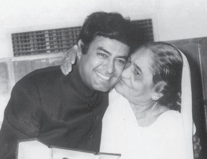 PART-2: The Truth behind the split of Sanjeev Kumar and Hema Malini 2 Hema-Sanjeev Break-Up: The TRUTH At Last - Rediff.com movies