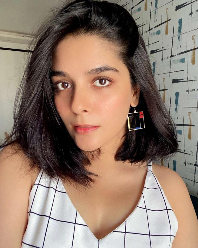 How Did Katrina Spend Her Sunday? movies
