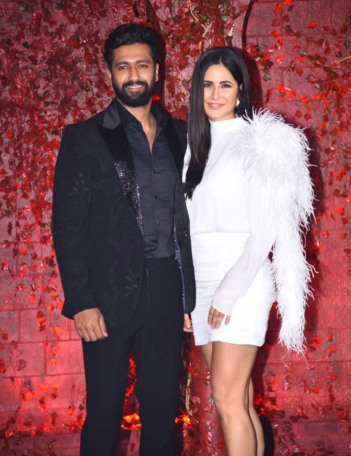 Katrina-Vicky Look Pretty for Karan Johar's Party - Suchana News - India's Best Entertainment News Portal