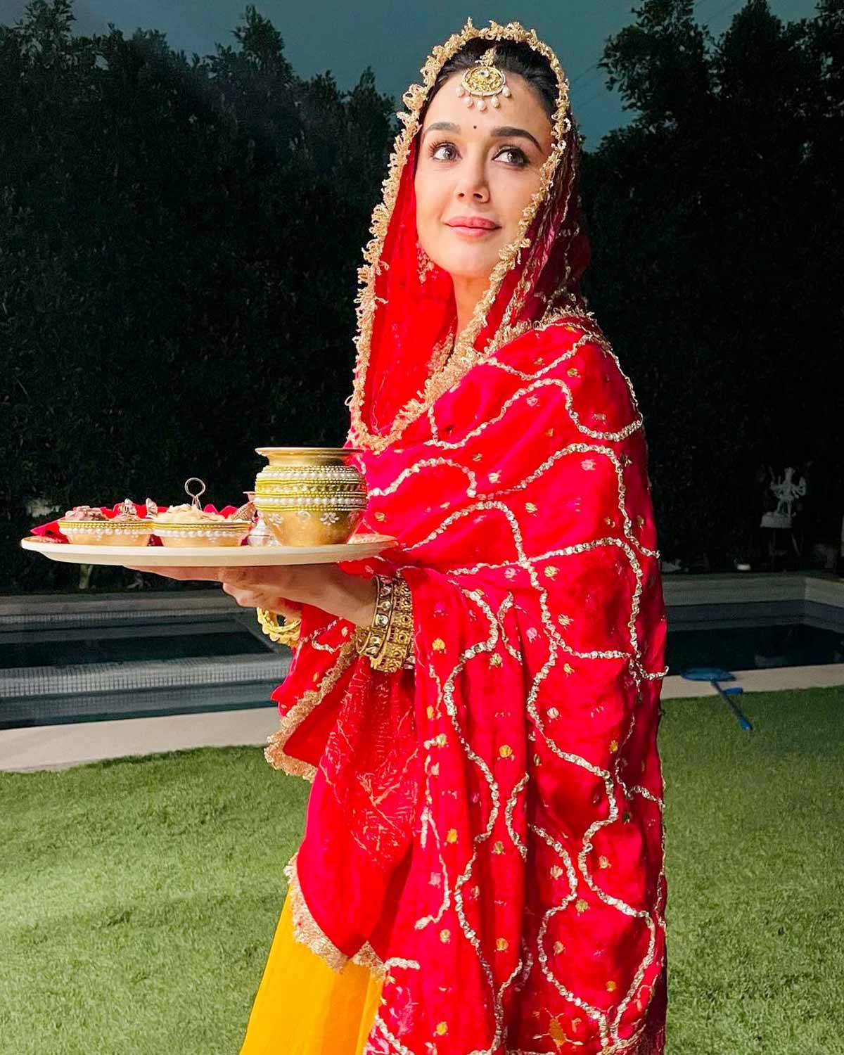 Karva Chauth 2022: Celebrities best festive wear