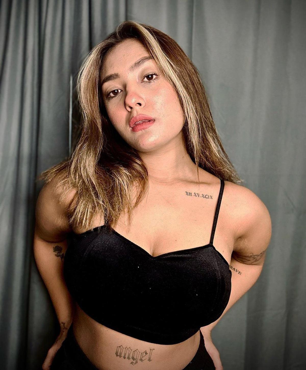 Aashika bhatia tattoo