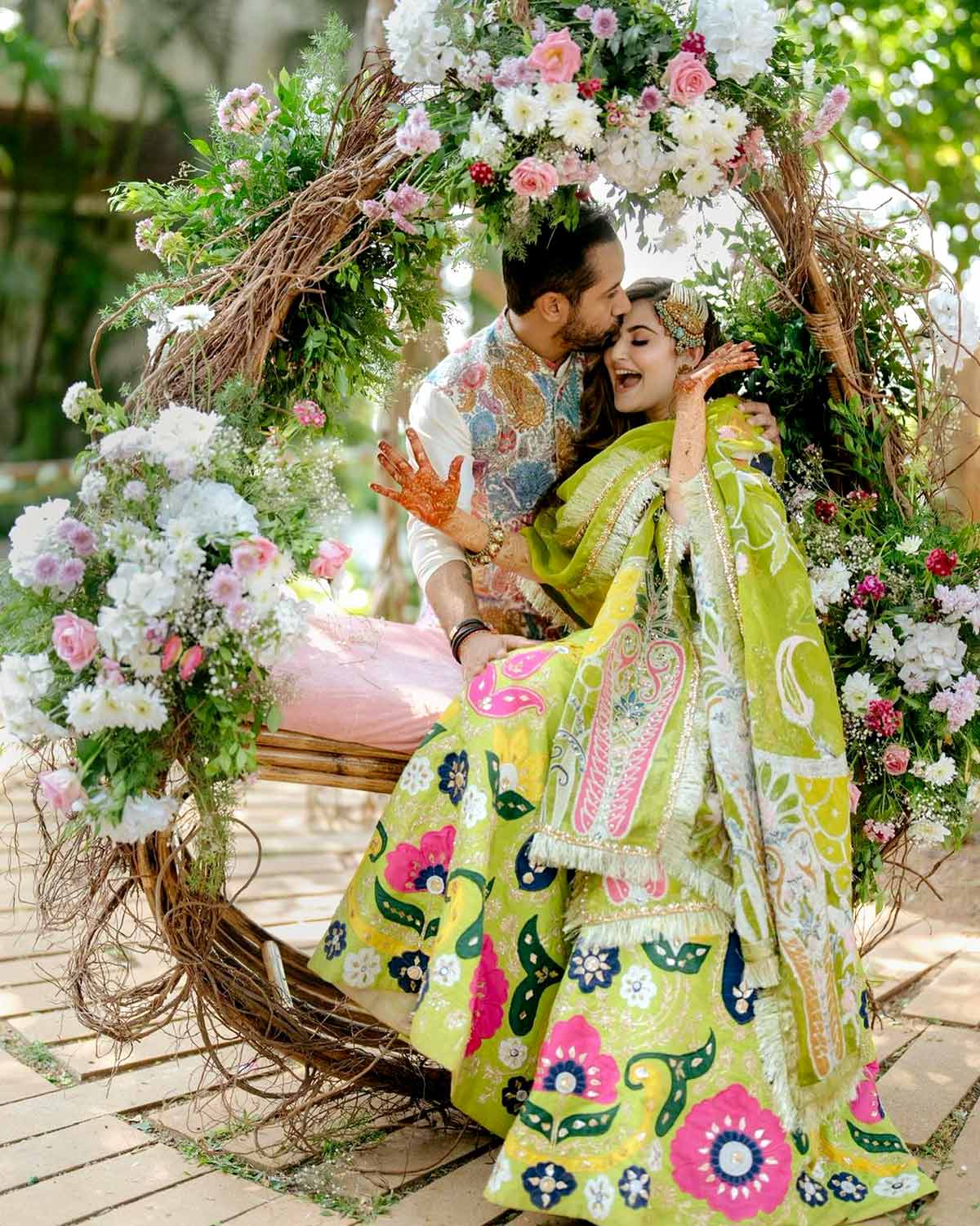 At Abhishek-Shivaleeka’s Wedding – Rediff.com movies