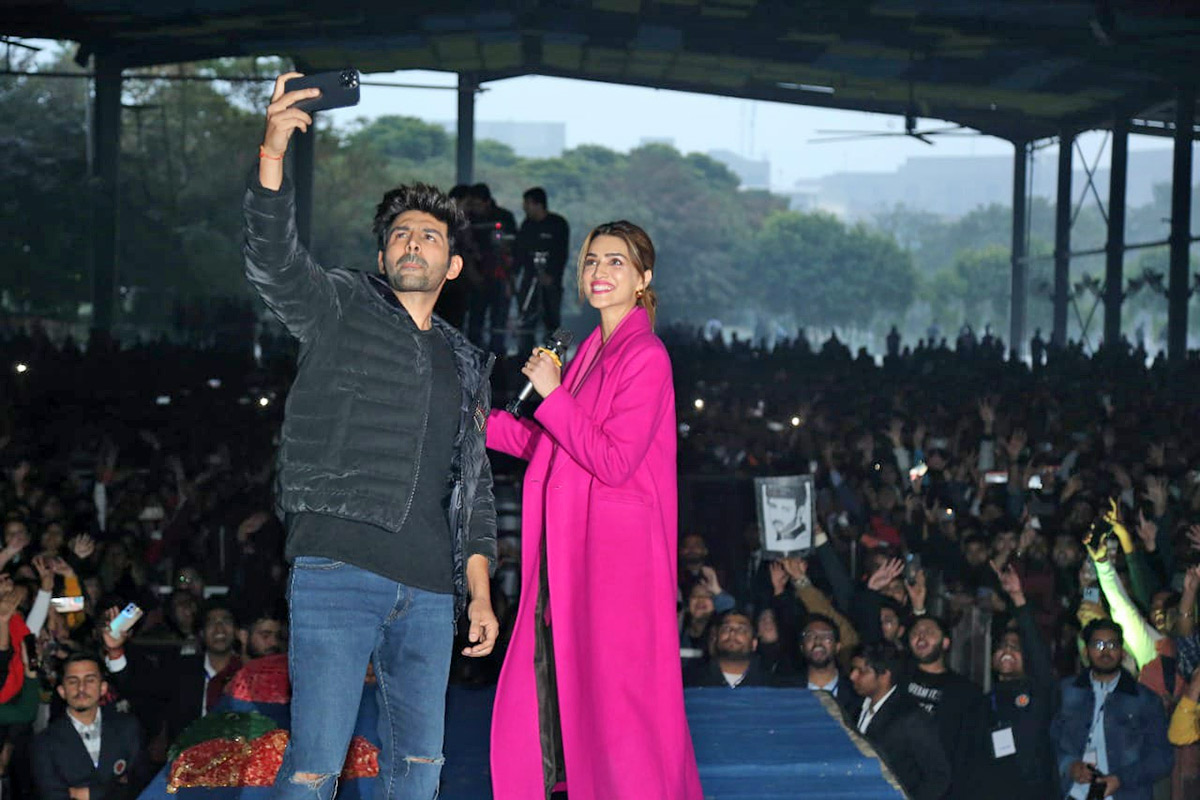 Kartik-Kriti Celebrate Makar Sankranti, Lohri