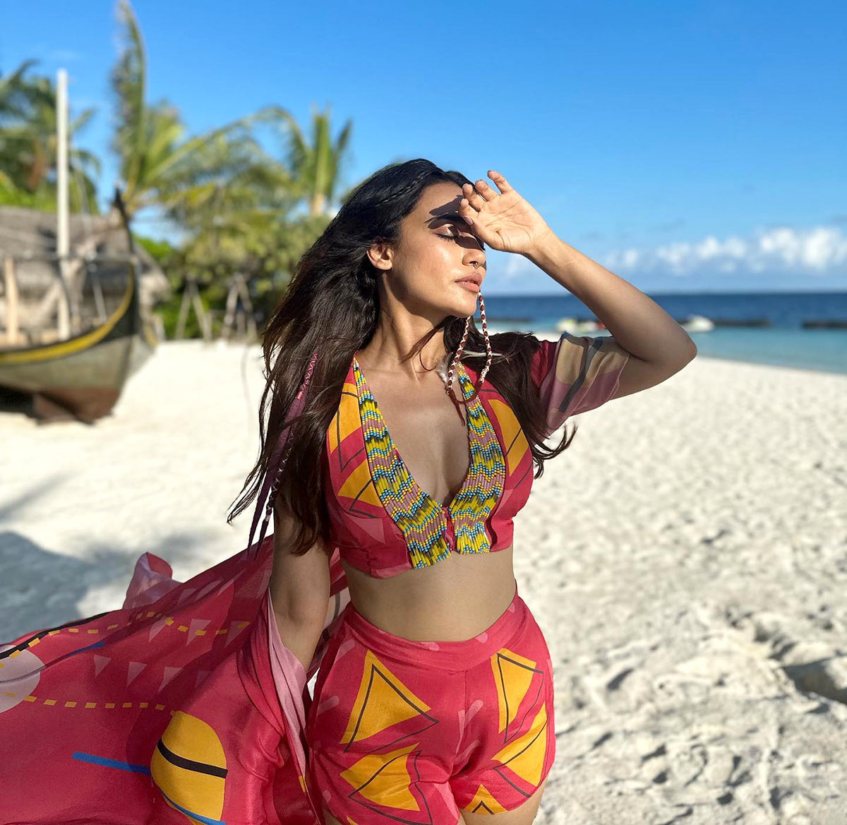 Bollywood's Stunning Beach Fashion - Rediff.com