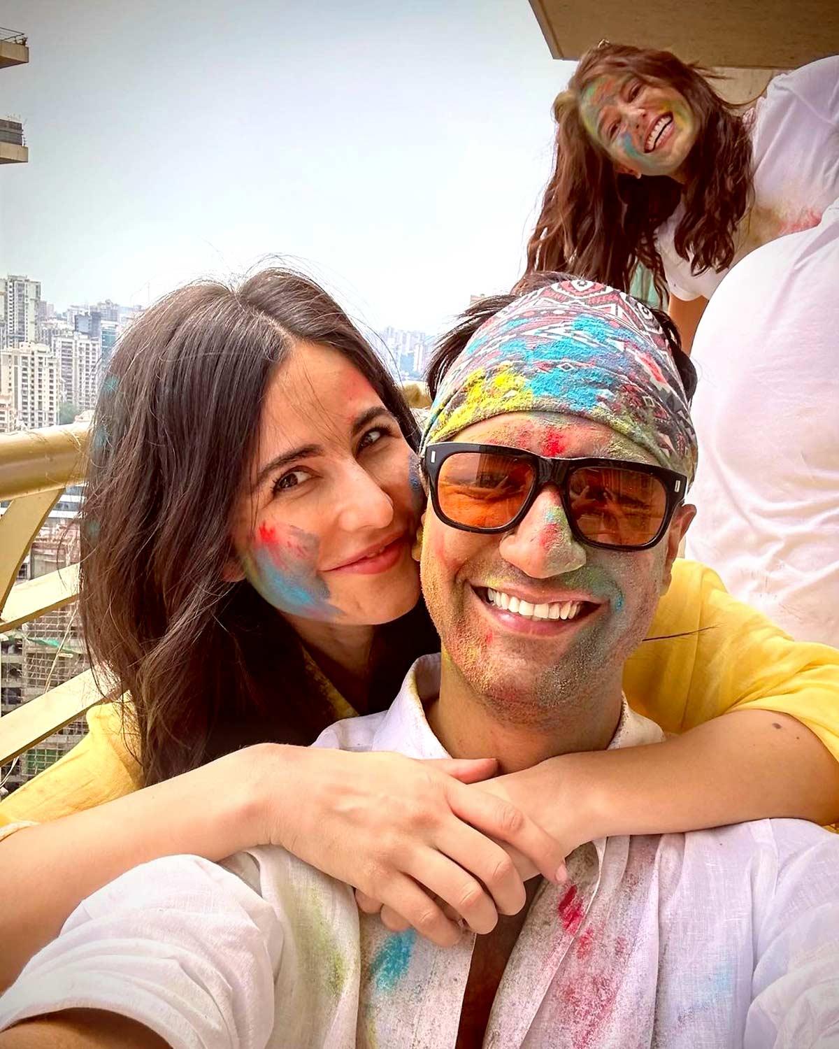 Kiara-Sidharth's First Holi After Marriage - Rediff.com Movies