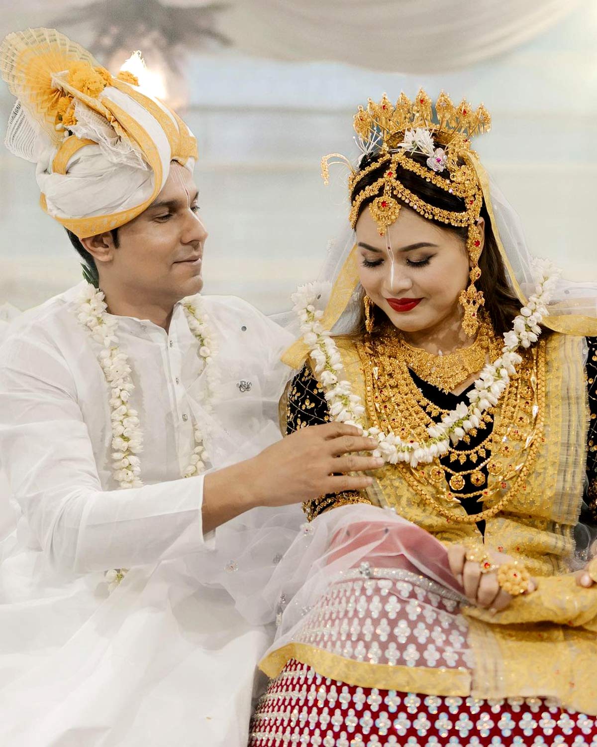 Randeep-Lin's Beautiful Manipuri Wedding - Rediff.com