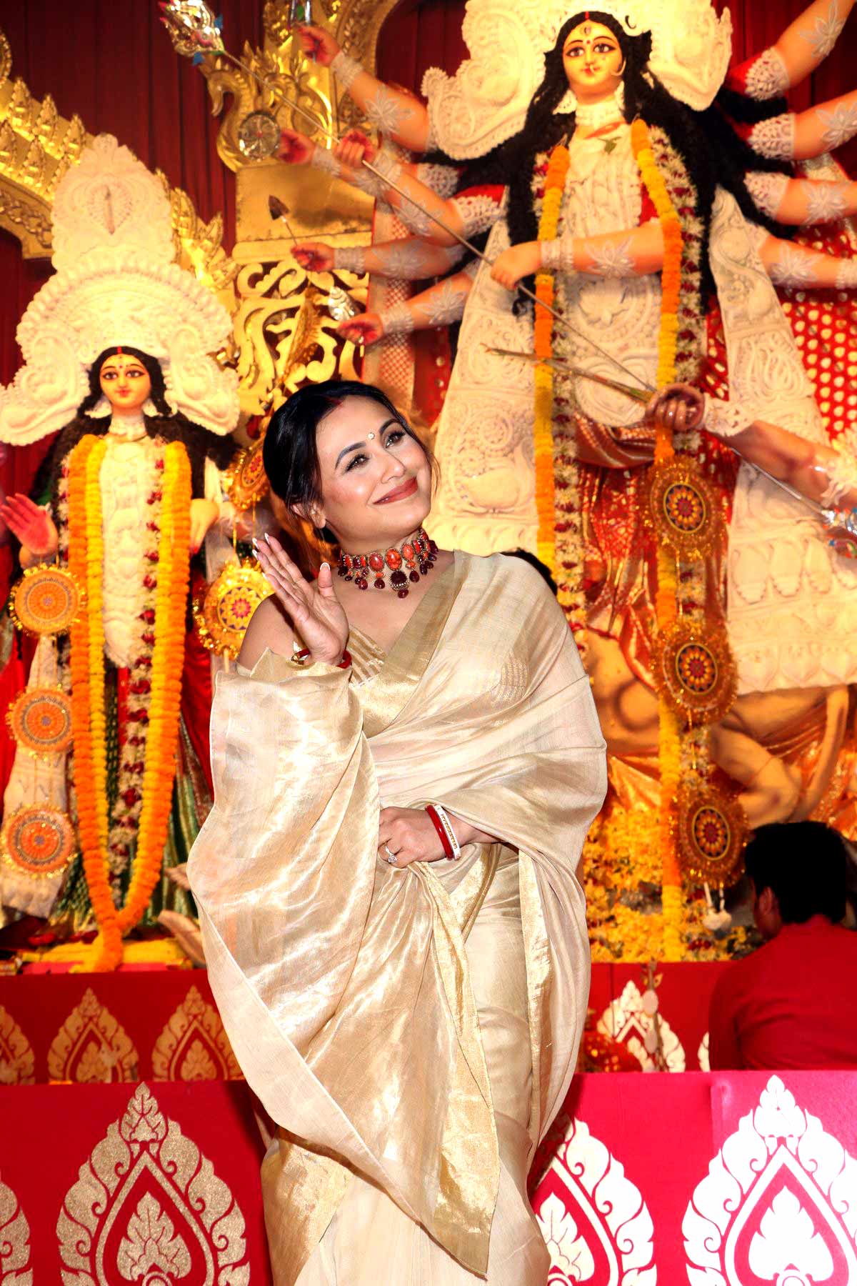 Rani, Kajol, Sushmita Celebrate Durga Pooja