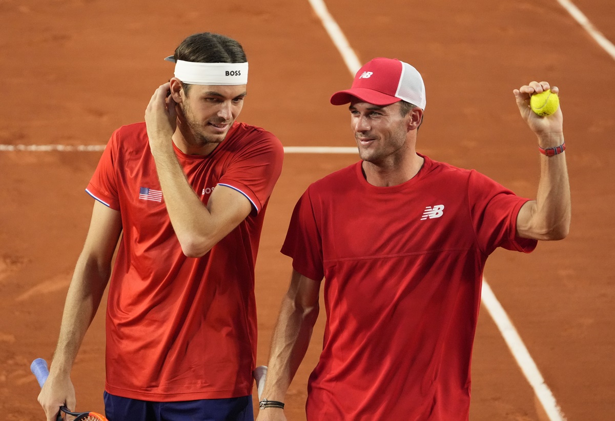 Taylor Fritz and Tommy Paul are all smiles after an easy victory over Andy Murray and Daniel Evans.