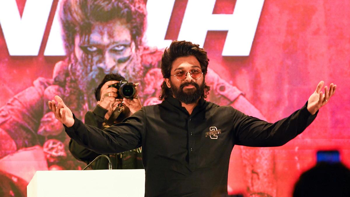 rediff.com - Rediff News - Allu Arjun should also act in Hollywood movies, says Telangana CM