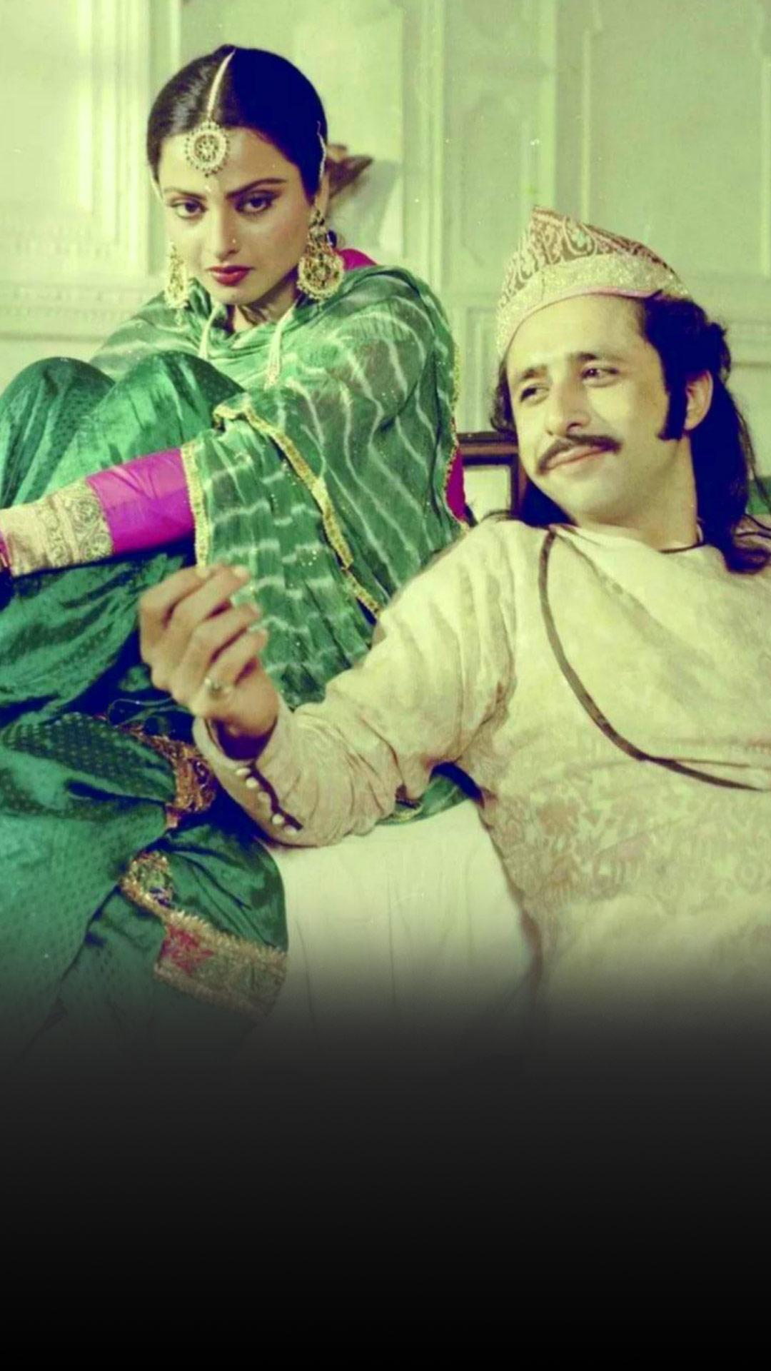 Rekha and Naseeruddin Shah in Umrao Jaan