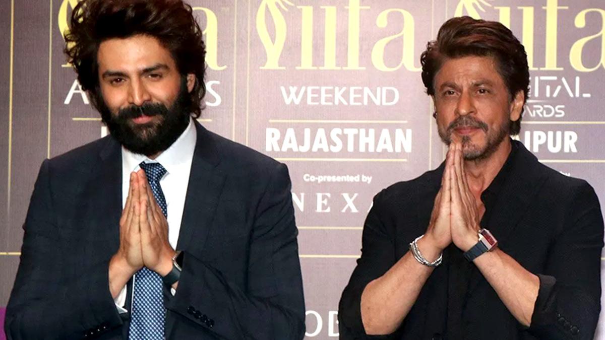 SRK Passes On The Mantle To Kartik Aaryan