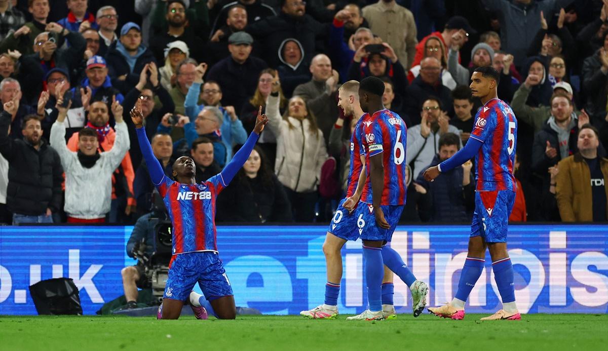 Eberechi Eze celebrates converting a penalty and putting Crystal Palace ahead in the match.
