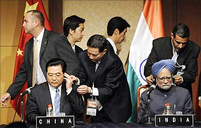 Manmohan Singh with Chinese premier