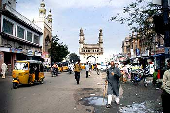 Old Hyderabad remained unaffected by the bandh