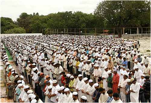 Muslims offering Namaz-E Istesqa at Mir Alam Idgah in Hyderabad