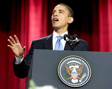 US President Barack Obama delivers a speech in the Grand Hall of Cairo University on Thursday