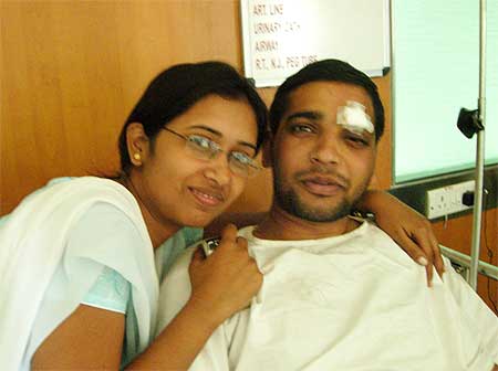 A K Singh with his fiance Madhu at the Bombay Hospital immediately after getting injured