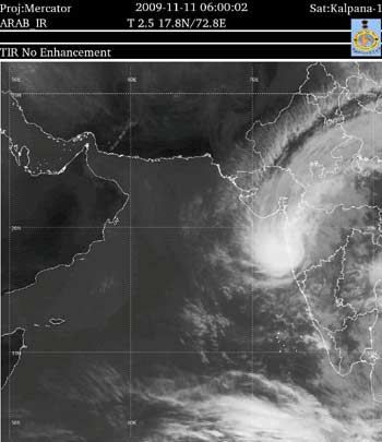 Cyclone Phyan imagery from IMD