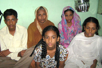 Pir Pasha's family. Pasha, a waiter at Leopold Cafe, died on 26/11.