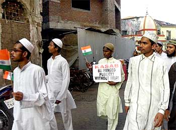 A group of Muslims takes out a march seeking the hanging of Kasab, the lone surviving terrorist