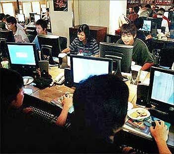 Chinese teenagers at an Internet cafe