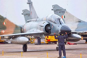 An Indian air force Mirage 2000 taxis into position