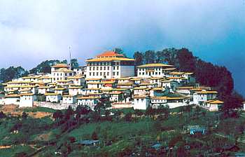 The picturesque Tawang monastery