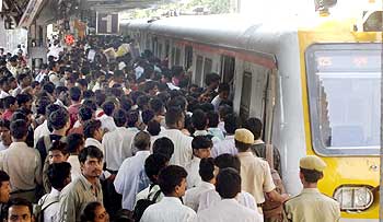 Another picture from Dadar station