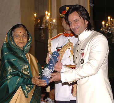 President Pratibha Patil presenting the Padma Shri Award to Saif Ali Khan Pataudi