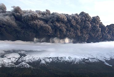 A plume of volcanic ash rises six to 11 km into the atmosphere from the Eyjafjallajokull glacier in Iceland on April 14