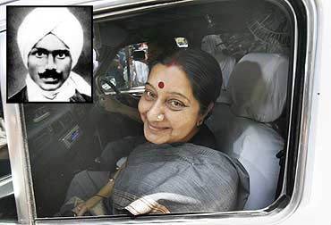 Sushma Swaraj. Inset: Bharti