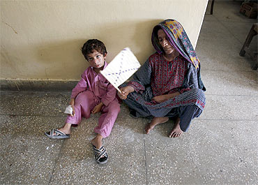 The scene at a government hospital in Sukkur, Pakistan