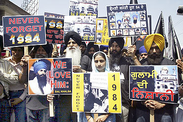 Activists during a rally to mark the 25th anniversary of Operation Blue Star