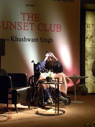 Khushwant Singh at a book launch event. Photograph: Vaihayasi Pande Daniel/Rediff.com