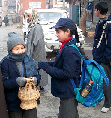 No winter vacations for Kashmir students!