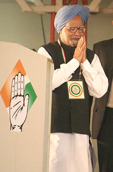 PM greets spectators on Day 2 of the Congress plenary meet in New Delhi on Monday