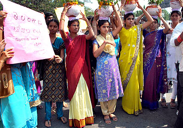 Women organised Aata Patalu in many places.