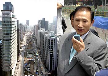 Picture dated March 18, 2005 shows construction work in progress along the Cheonggyecheon stream in Seoul. (Right) Lee, then Mayor, coordinates with staff on site
